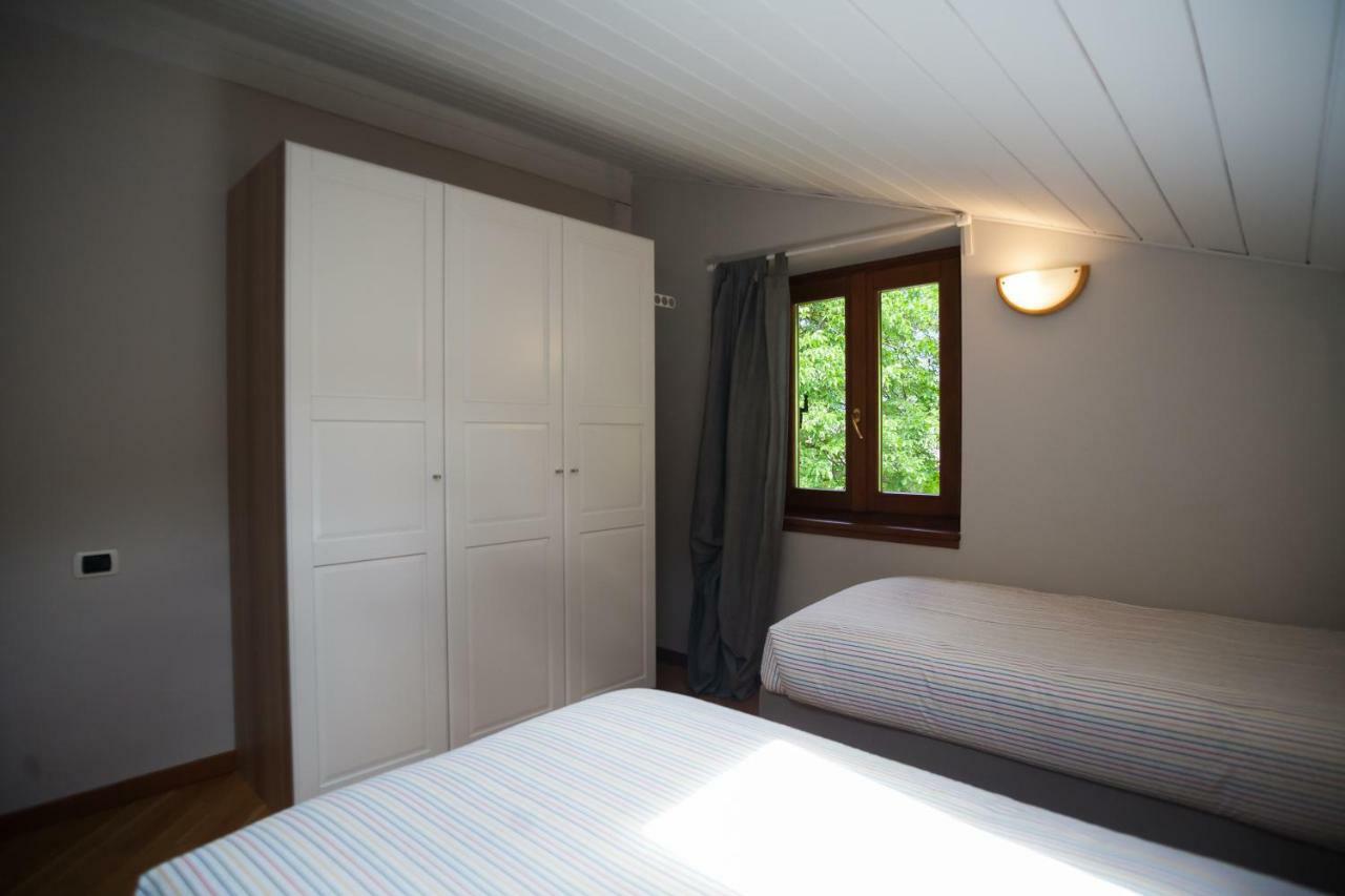 Mansarda Sotto Le Stelle Apartment Giustino ภายนอก รูปภาพ